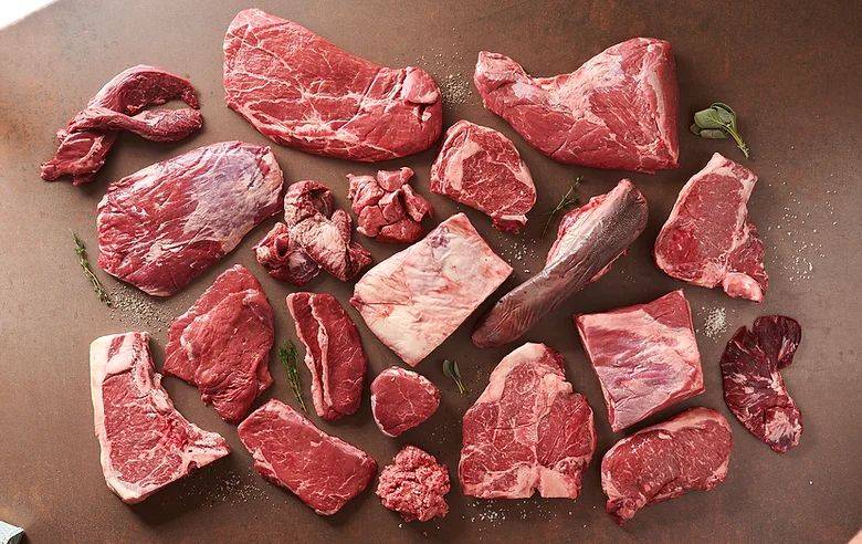 Exklusive Fleischbox vom Chianinahof inkl. Hofführung – Bild 3