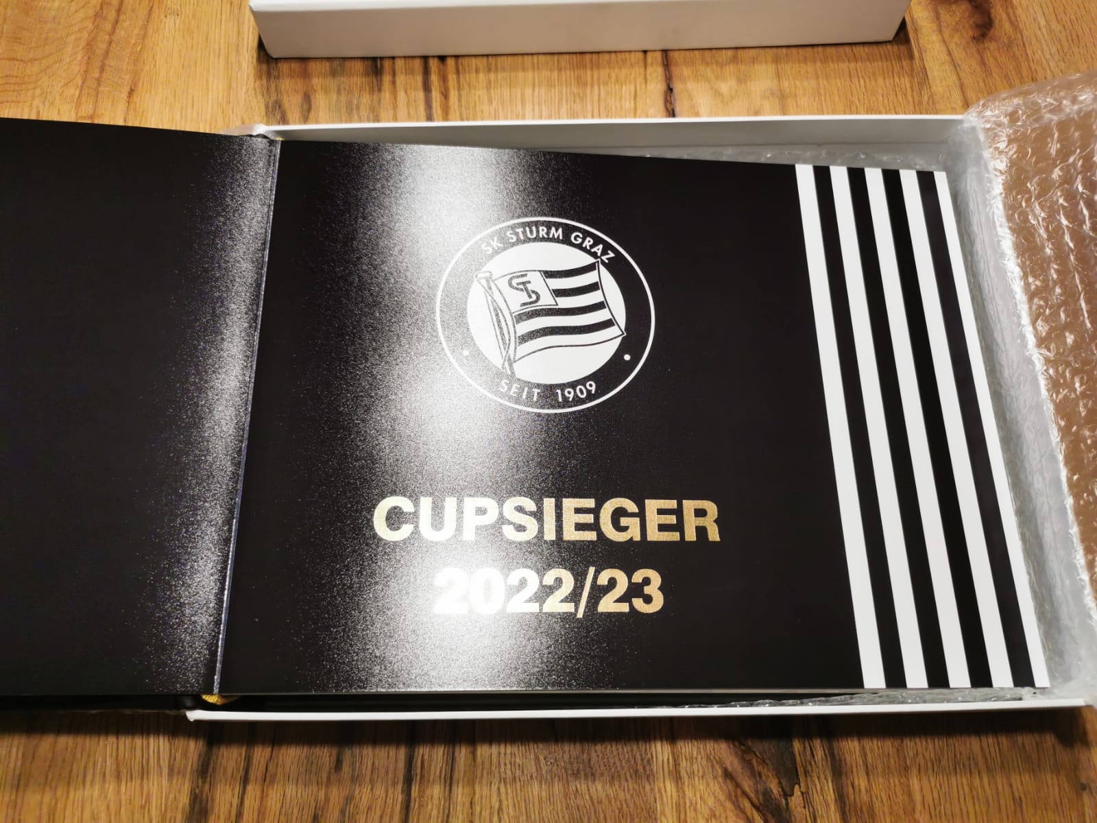 Hochwertiges SK Sturm Fotobuch – Bild 4